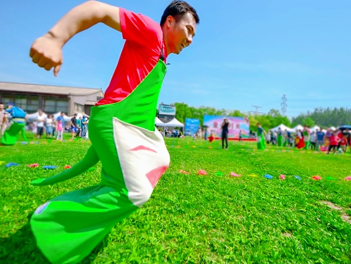 充气趣味运动会游戏袋鼠跳跳乐出租出售